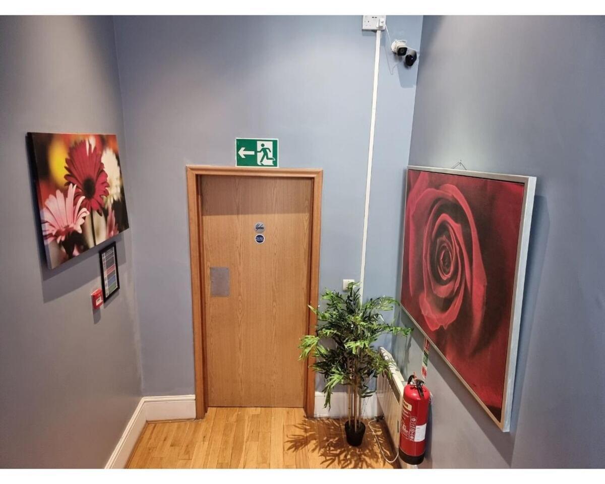Appartement F103-maisonette 1st Floor Near Hyde Park *